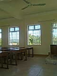 UC Photo 0 3